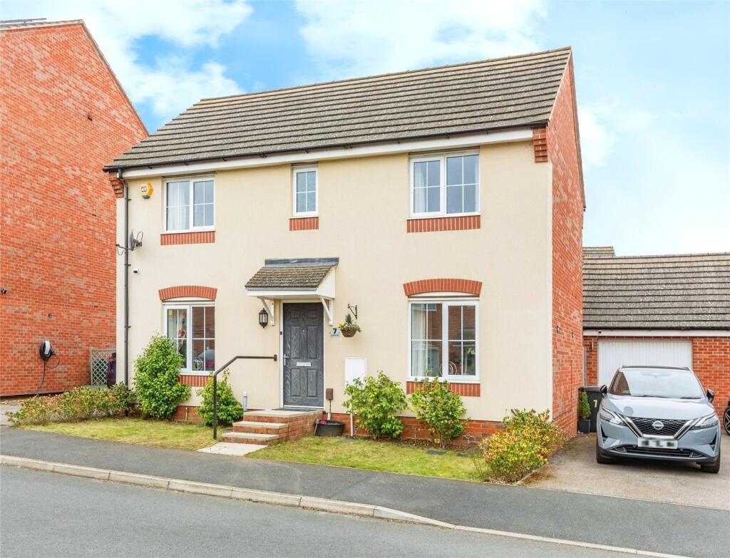 Main image of property: Clubtail Way, Northampton, West Northamptonshire, NN4