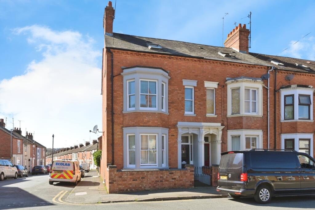 Main image of property: Semilong Road, Northampton, Northamptonshire, NN2