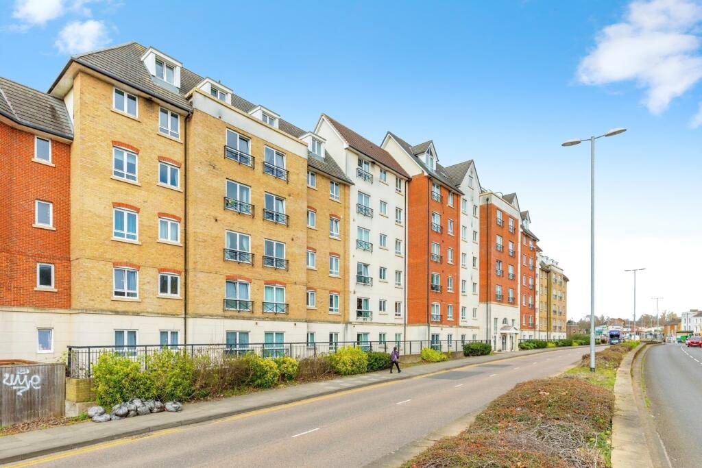 Main image of property: Broad Street, Northampton, Northamptonshire, NN1