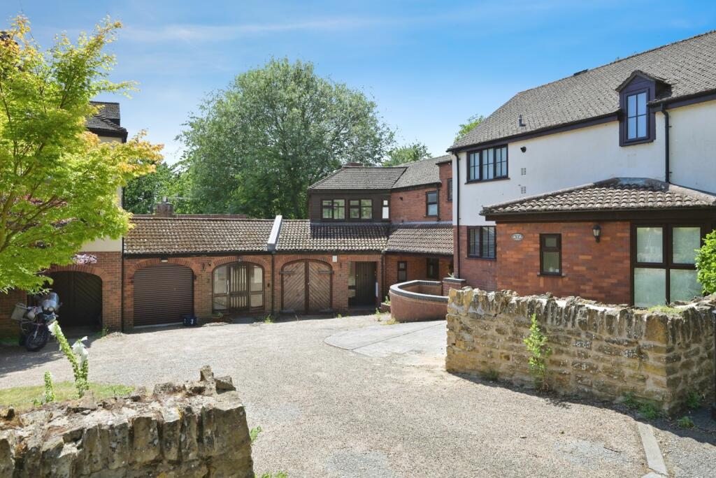 Main image of property: Tyebeck Court, Northampton, Northamptonshire, NN2