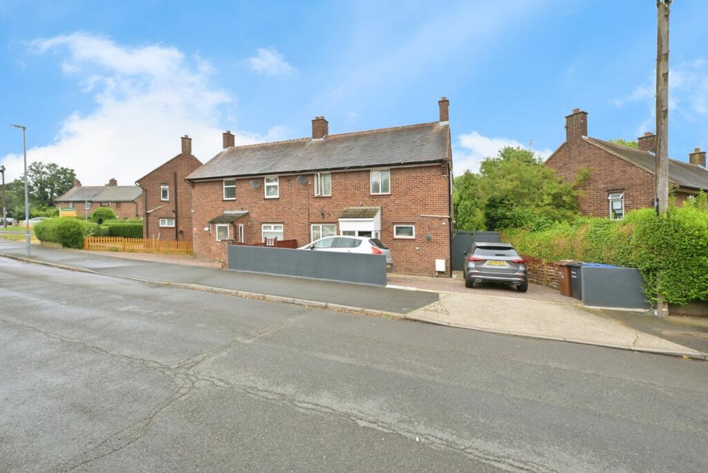 Main image of property: Dallington Road, Northampton, Northamptonshire, NN5