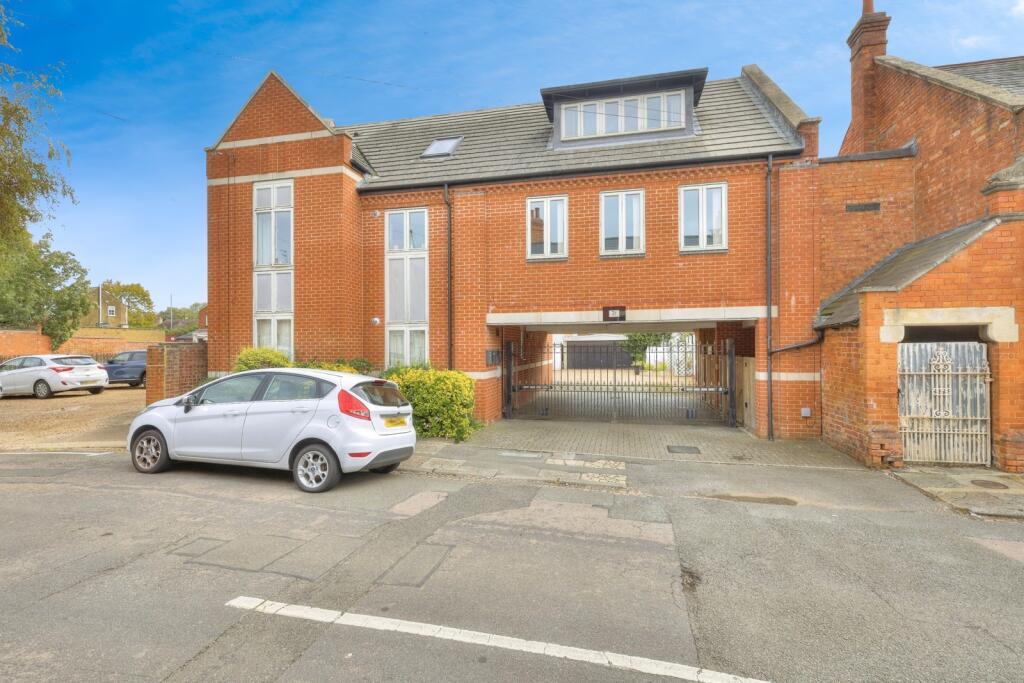 Main image of property: Lincoln Street, Northampton, Northamptonshire, NN2