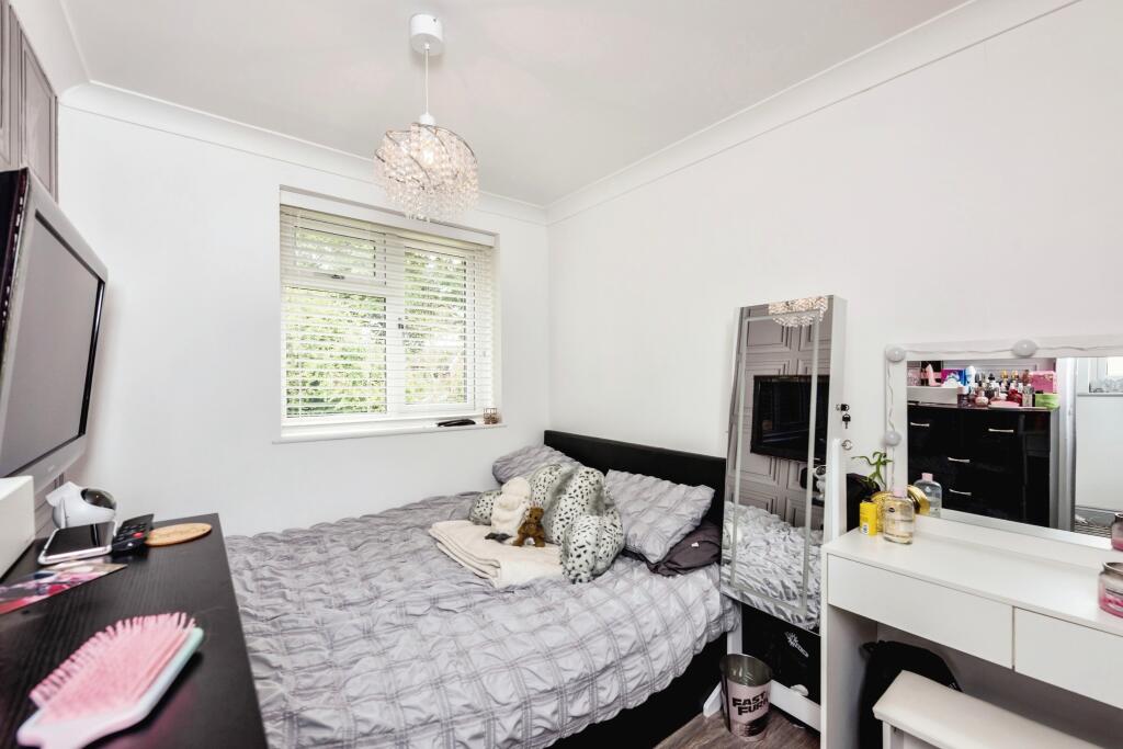 Additional property image - Grassholme, Wilnecote, Tamworth, Staffordshire, B77