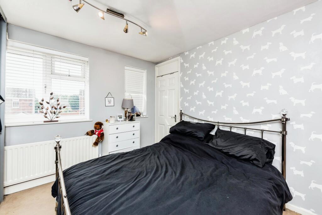 Additional property image - Grassholme, Wilnecote, Tamworth, Staffordshire, B77