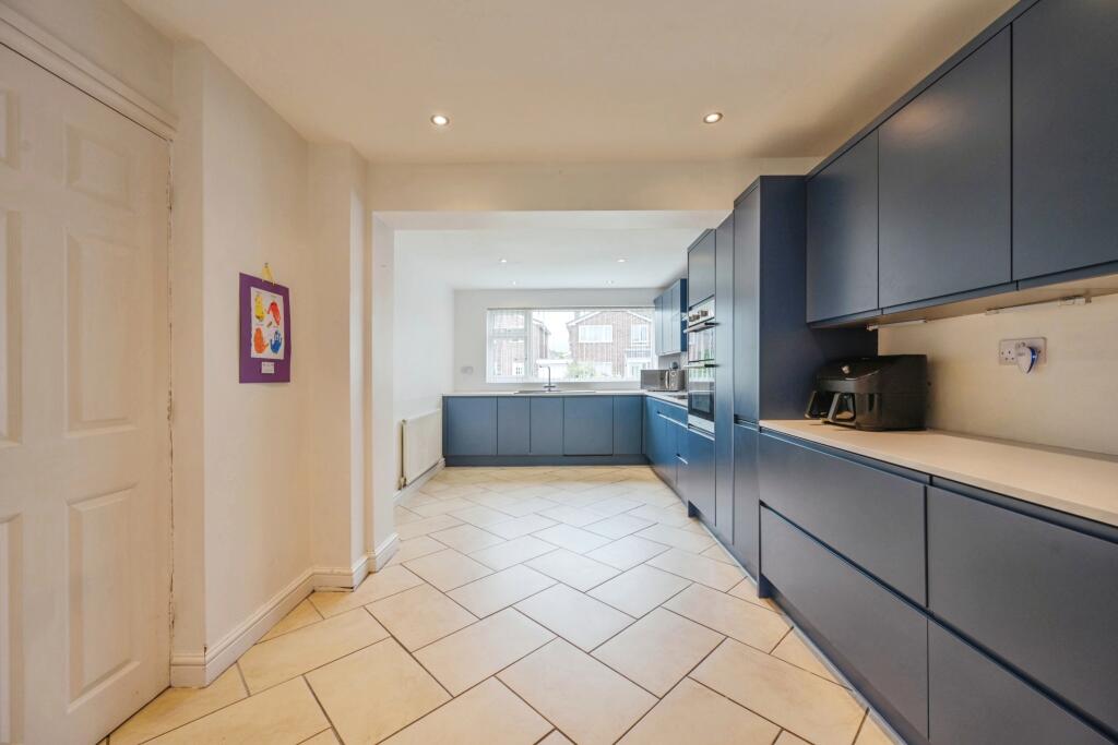 Additional property image - Cromwell Road, Tamworth, Staffordshire, B79