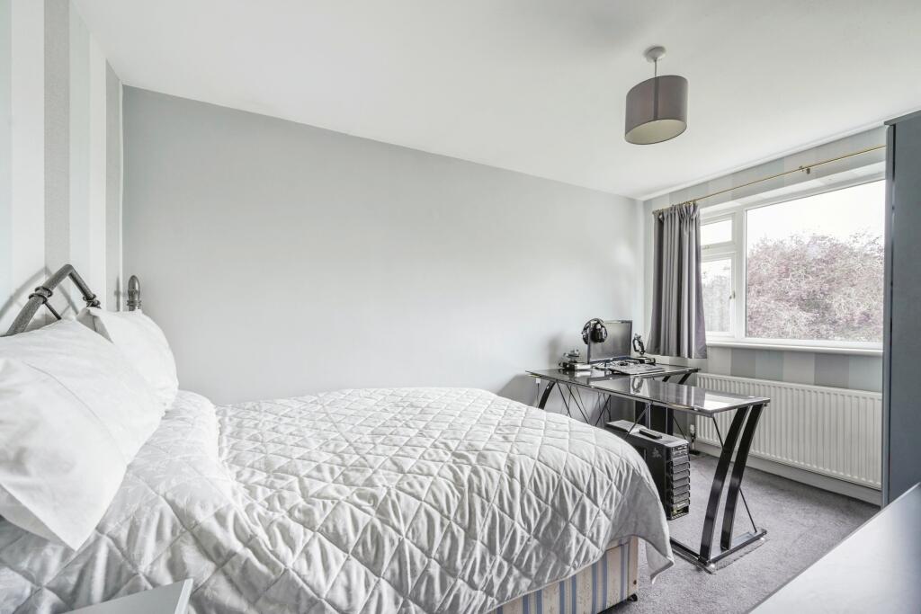 Additional property image - Cromwell Road, Tamworth, Staffordshire, B79