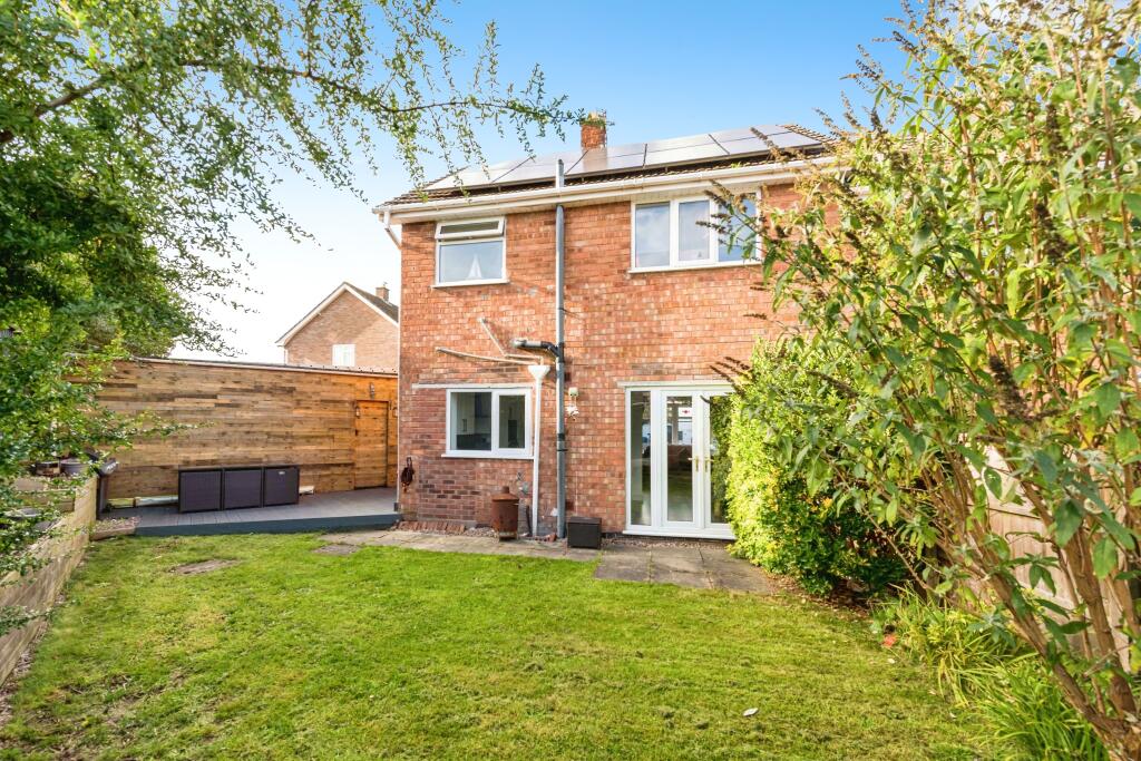 Additional property image - Greenhill Close, Dosthill, Tamworth, Staffordshire, B77