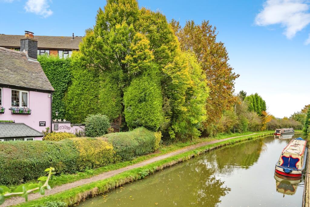 Additional property image - Moor Lane, Tamworth, Staffordshire, B77