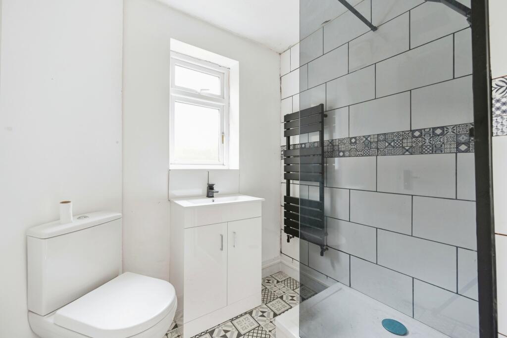 Additional property image - Moor Lane, Tamworth, Staffordshire, B77