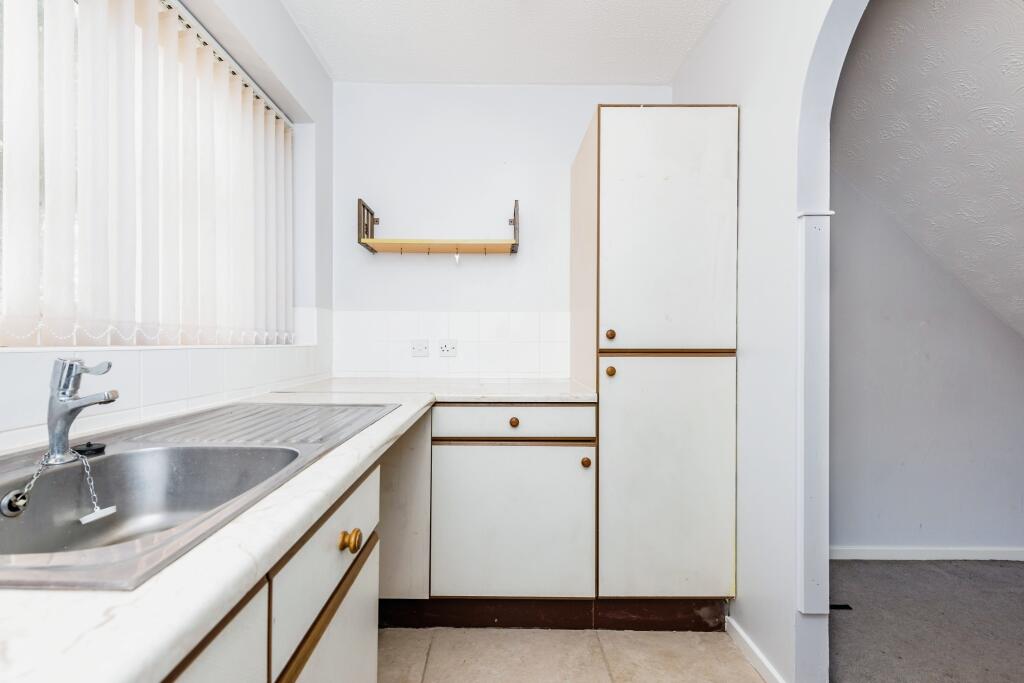 Additional property image - Lawrence Court, Tamworth, Staffordshire, B79