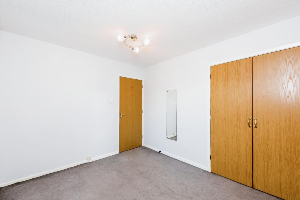 Additional property image - Lawrence Court, Tamworth, Staffordshire, B79