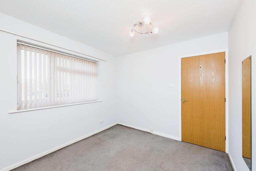 Additional property image - Lawrence Court, Tamworth, Staffordshire, B79