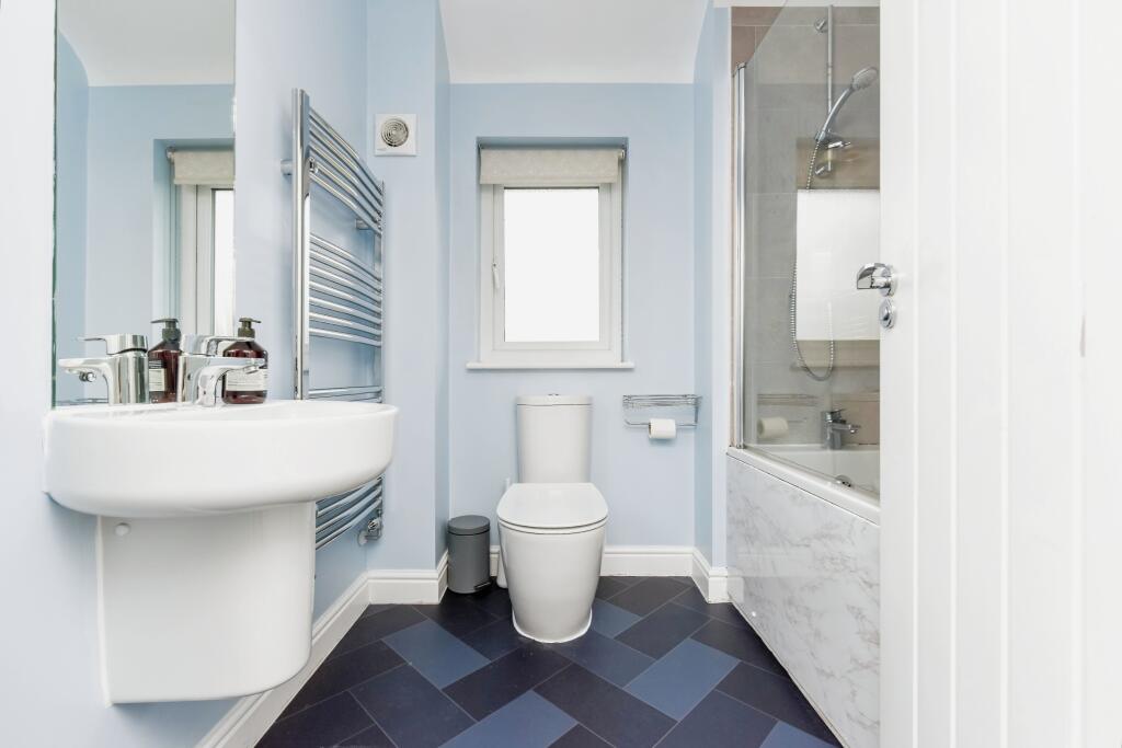 Additional property image - Wensleydale, Wilnecote, Tamworth, Staffordshire, B77