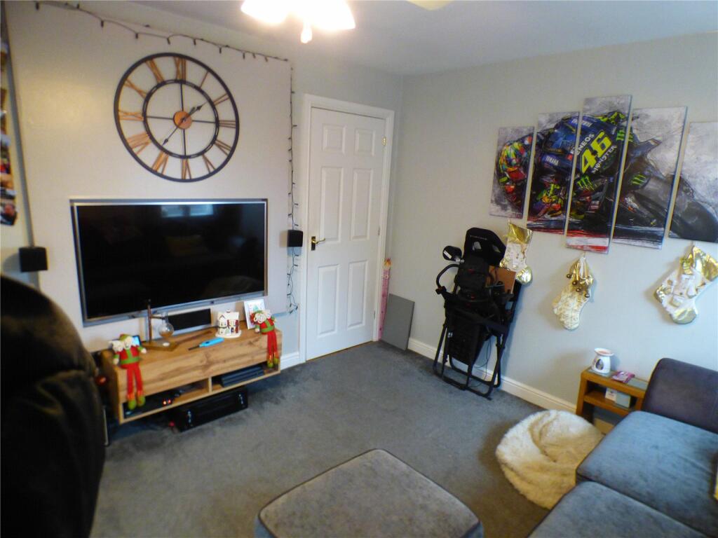 Additional property image - Cupronickel Way, Wilnecote, Tamworth, Staffordshire, B77