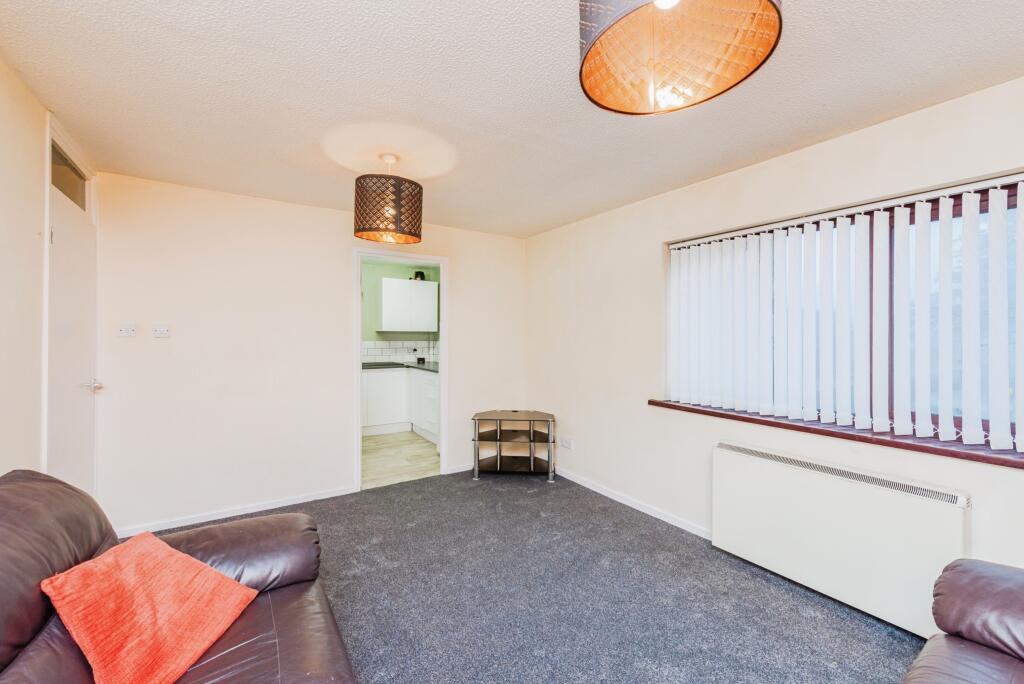 Additional property image - Lichfield Street, Tamworth, Staffordshire, B79