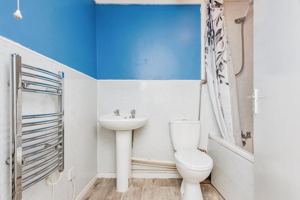 Additional property image - Lichfield Street, Tamworth, Staffordshire, B79