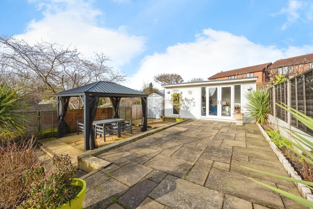 Additional property image - Old Hedging Lane, Dosthill, Tamworth, Staffordshire, B77