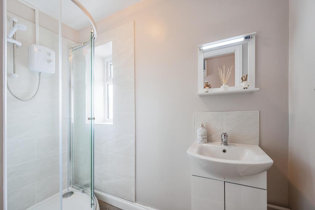 Additional property image - Highcliffe Road, Tamworth, Staffordshire, B77