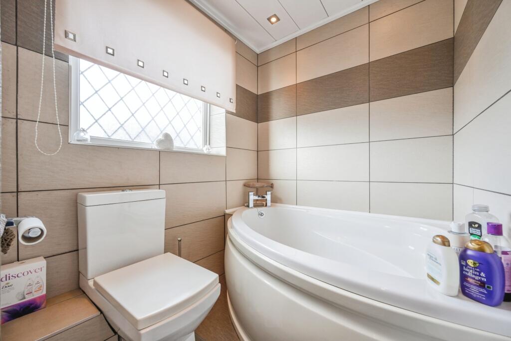 Additional property image - Highcliffe Road, Tamworth, Staffordshire, B77