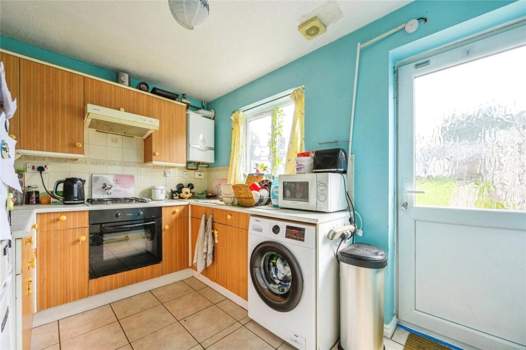 Additional property image - Maple Rise, Tamworth, Staffordshire, B77