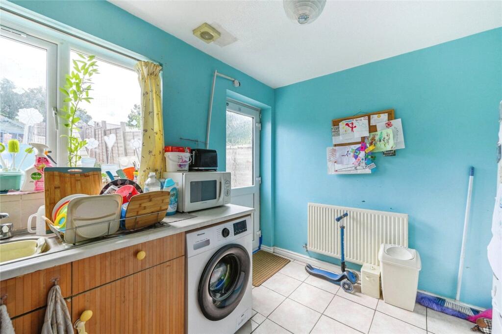 Additional property image - Maple Rise, Tamworth, Staffordshire, B77