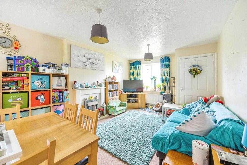 Additional property image - Maple Rise, Tamworth, Staffordshire, B77