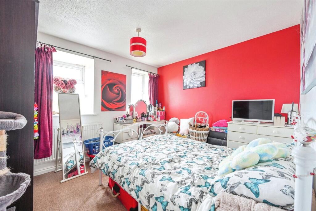 Additional property image - Maple Rise, Tamworth, Staffordshire, B77