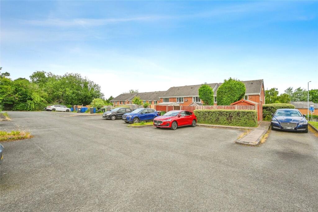Additional property image - Maple Rise, Tamworth, Staffordshire, B77