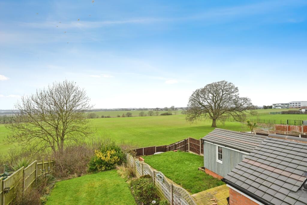 Additional property image - Birchwood Avenue, Dordon, Tamworth, Warwickshire, B78