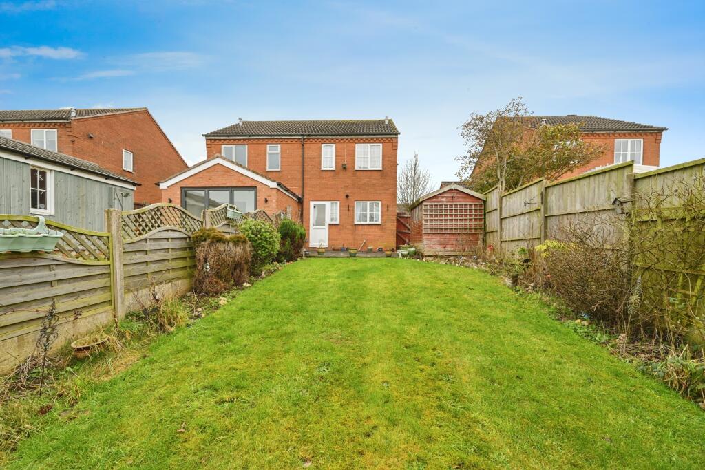 Additional property image - Birchwood Avenue, Dordon, Tamworth, Warwickshire, B78