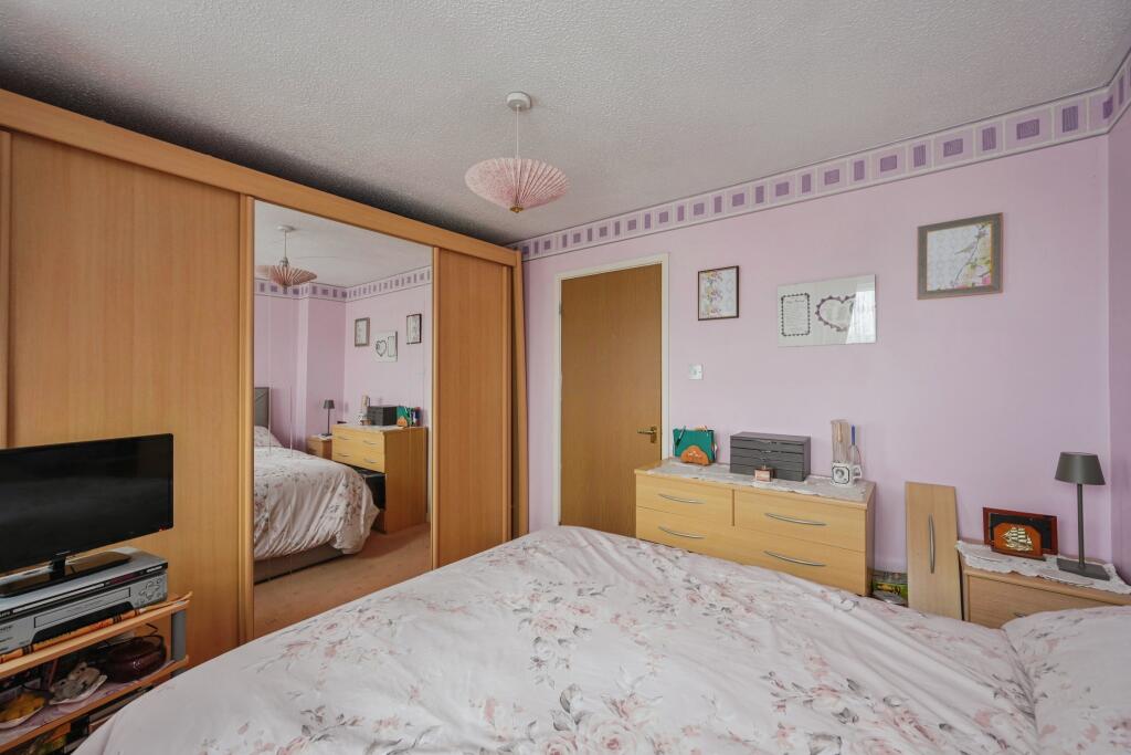 Additional property image - Birchwood Avenue, Dordon, Tamworth, Warwickshire, B78