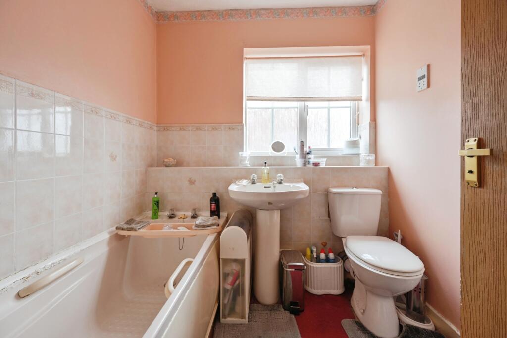 Additional property image - Birchwood Avenue, Dordon, Tamworth, Warwickshire, B78