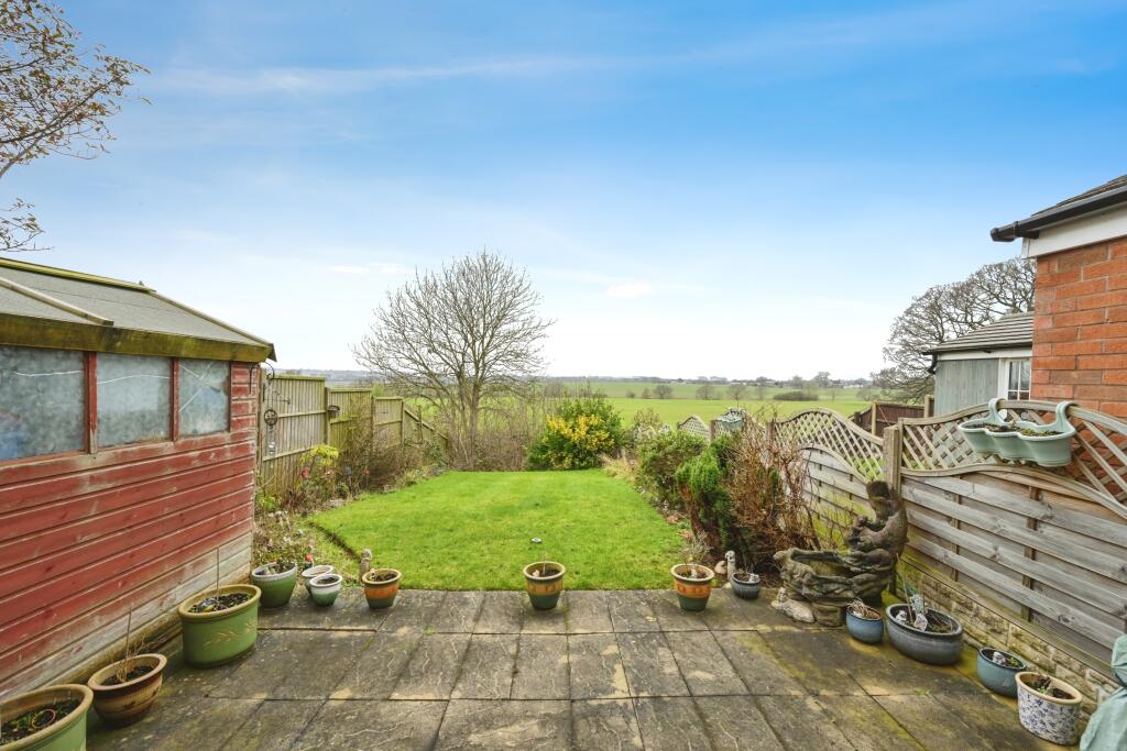 Additional property image - Birchwood Avenue, Dordon, Tamworth, Warwickshire, B78