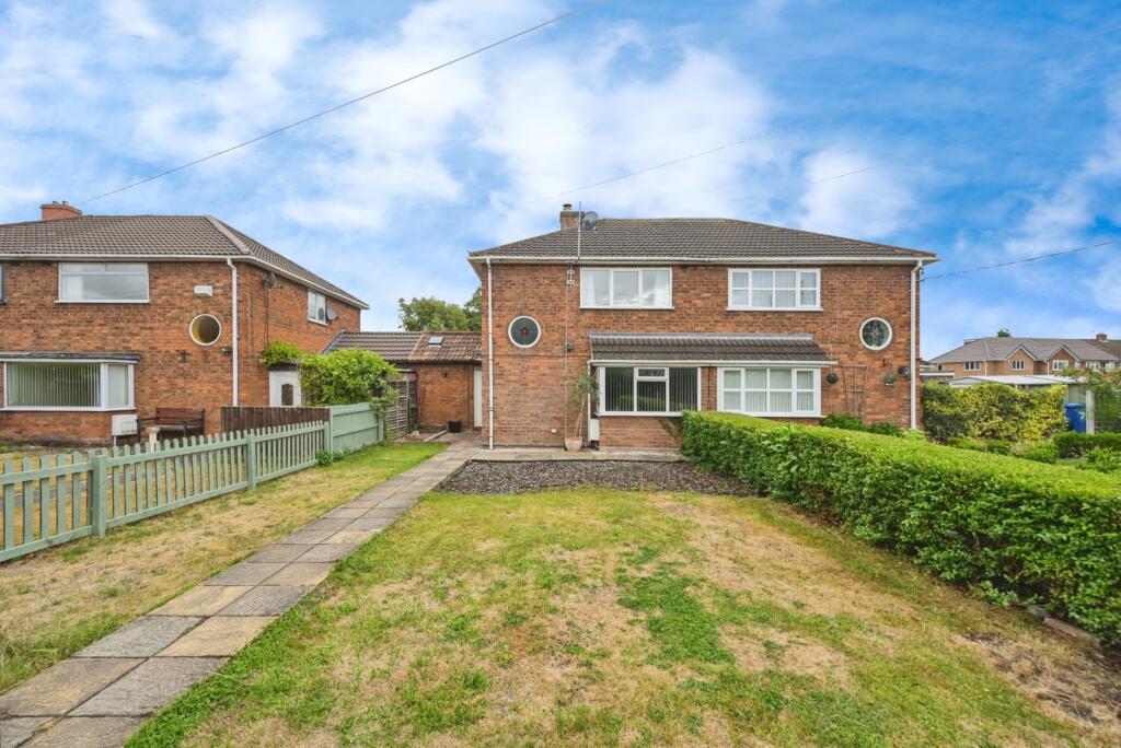 Main image of property: Longwood Path, Mile Oak, Tamworth, Staffordshire, B78
