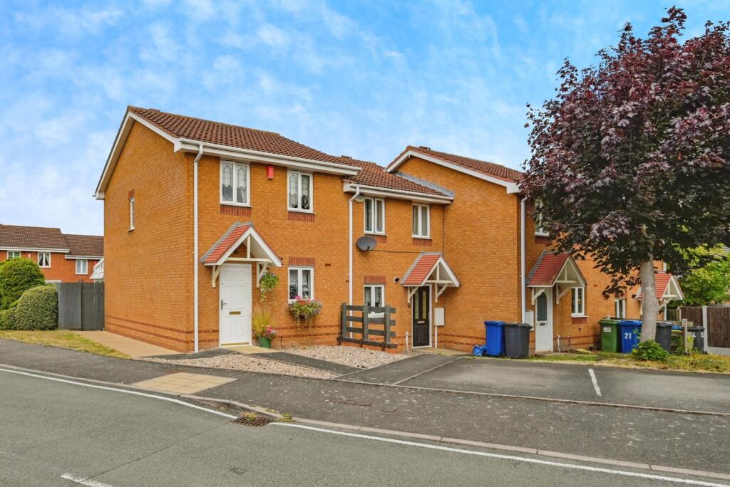 Main image of property: Grazier Avenue, Tamworth, Staffordshire, B77