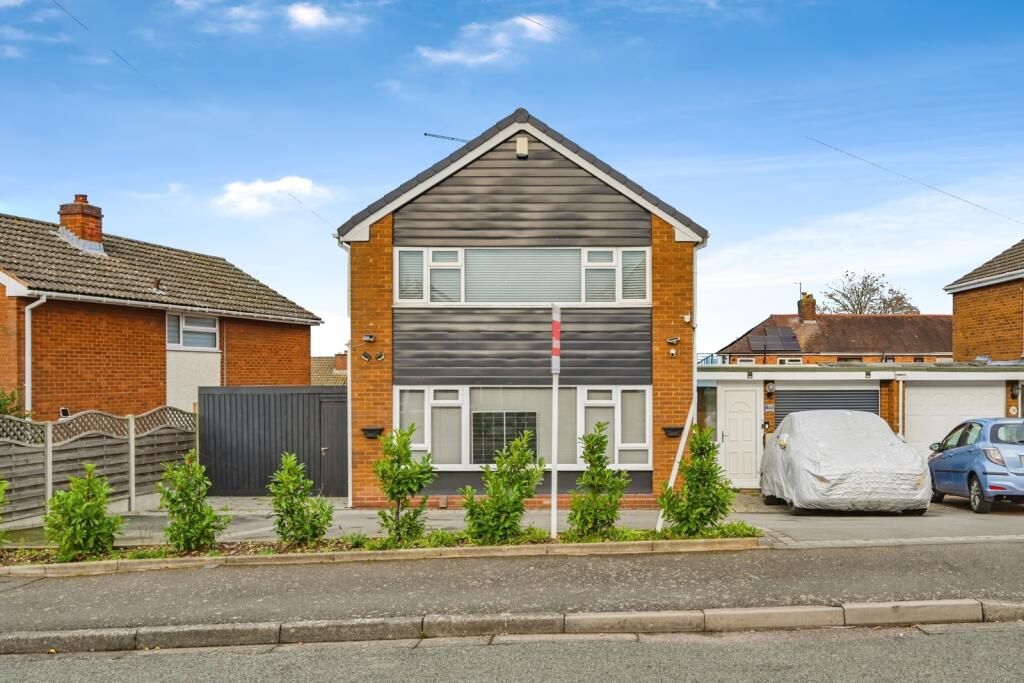 Main image of property: Ashdale Road, Tamworth, Staffordshire, B77