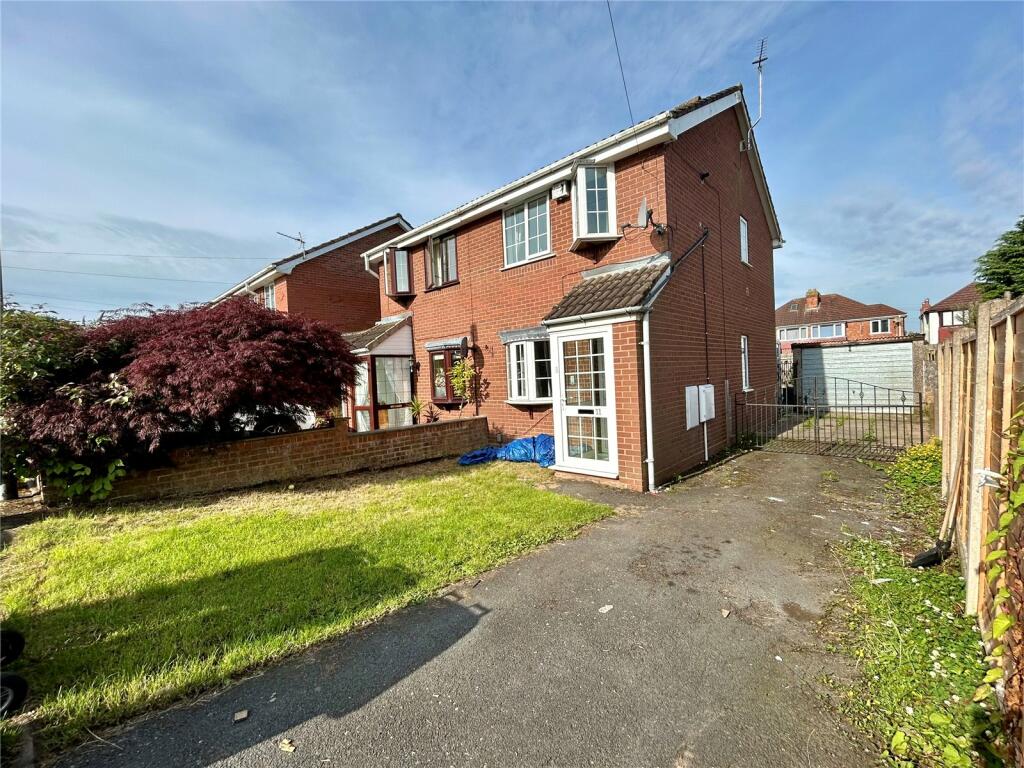 Main image of property: Chatsworth Close, Willenhall, West Midlands, WV12