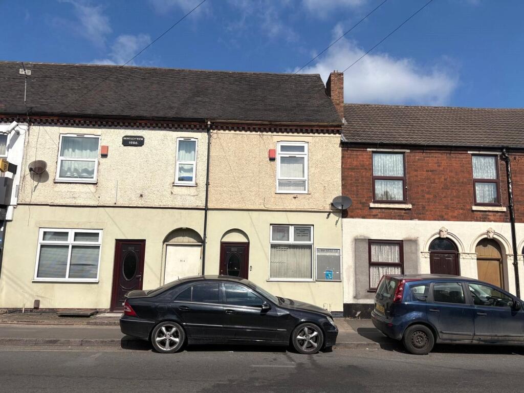 Main image of property: High Road, Willenhall, West Midlands, WV12