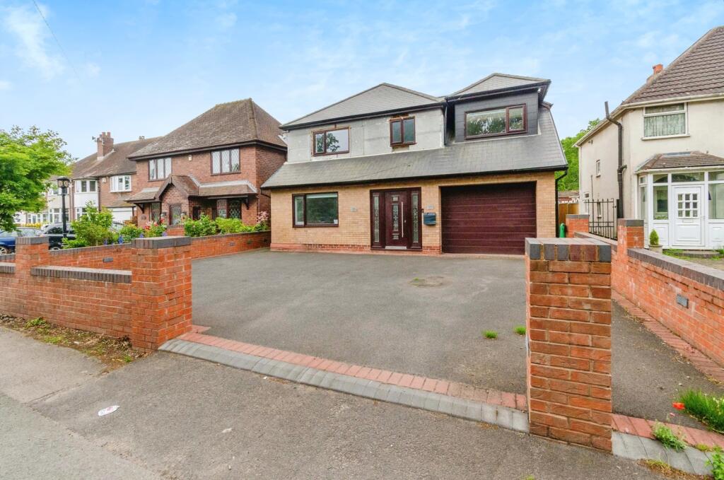Main image of property: Walsall Road, WALSALL, West Midlands, WS9