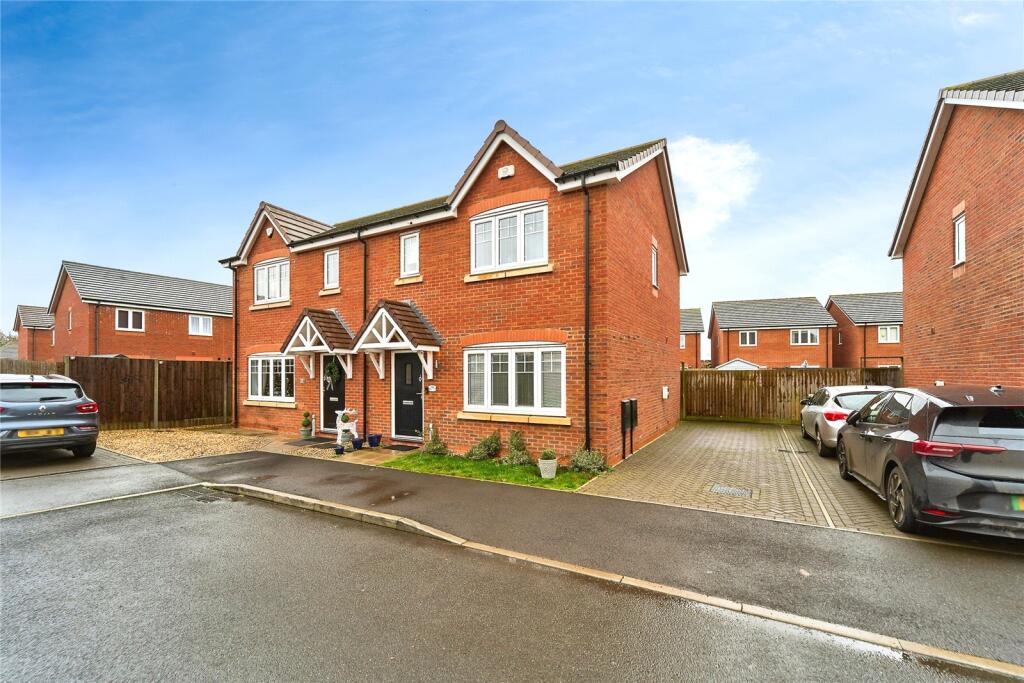 Main image of property: Leasowe Road, WALSALL, West Midlands, WS9
