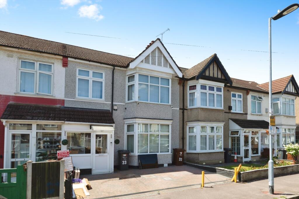 Main image of property: Hurstbourne Gardens, Barking, IG11