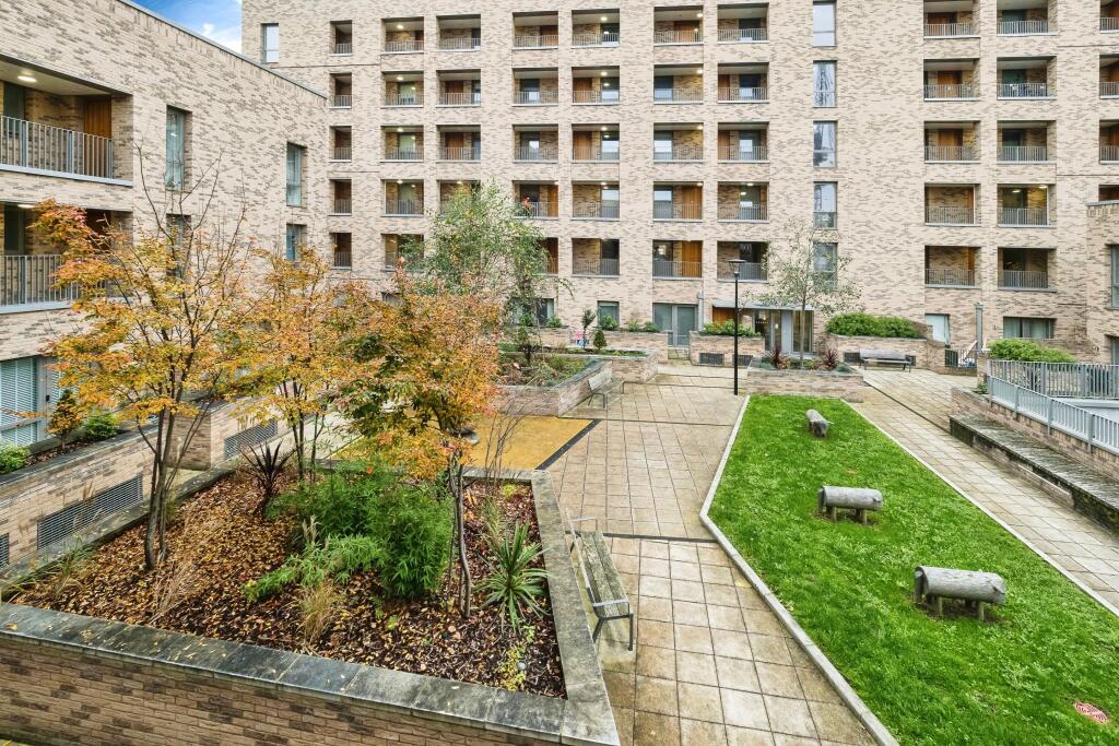 Main image of property: Net Street, Barking, IG11