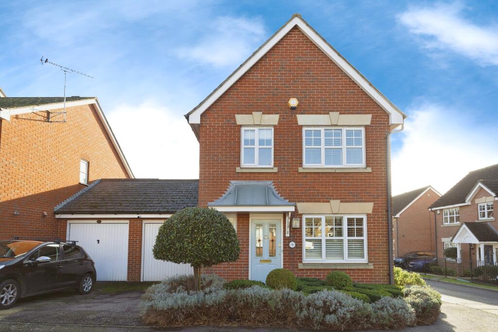 Main image of property: Stalham Way, Ilford, IG6