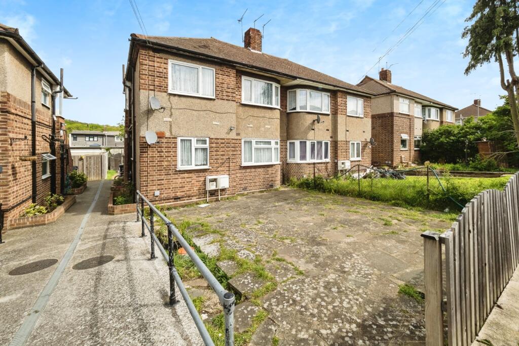 Main image of property: Fullwell Avenue, Ilford, IG5