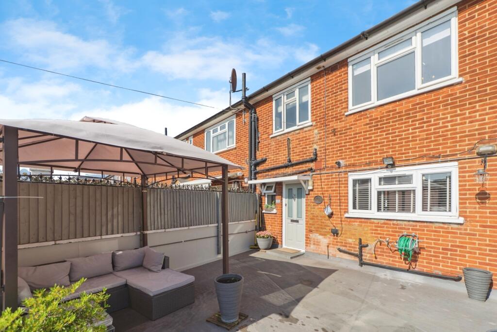 Main image of property: Fencepiece Road, Ilford, IG6