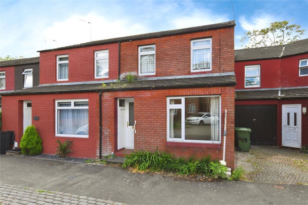 Main image of property: Clayburn Circle, Basildon, Essex, SS14