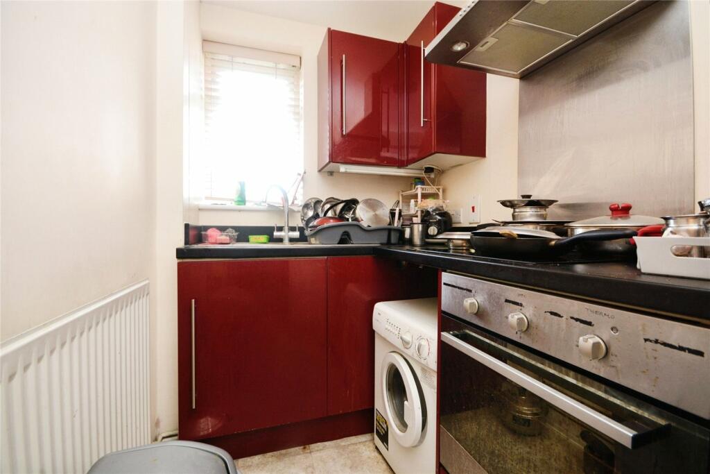 Additional property image - St. Ediths Court, Billericay, Essex, CM12