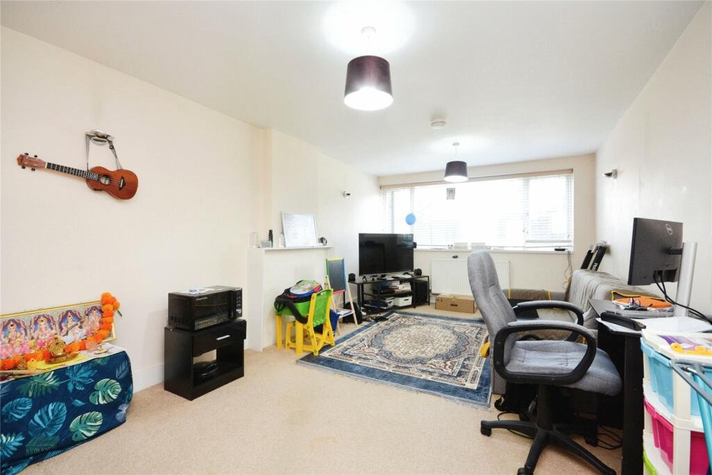 Additional property image - St. Ediths Court, Billericay, Essex, CM12