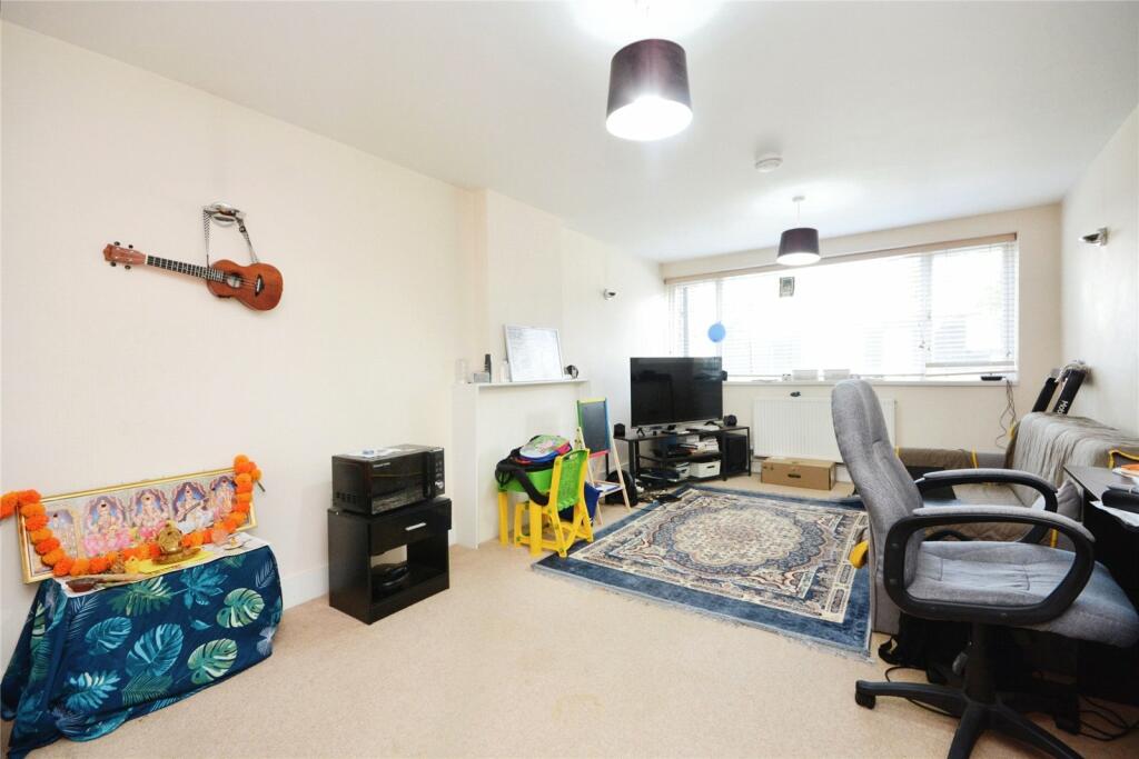 Additional property image - St. Ediths Court, Billericay, Essex, CM12