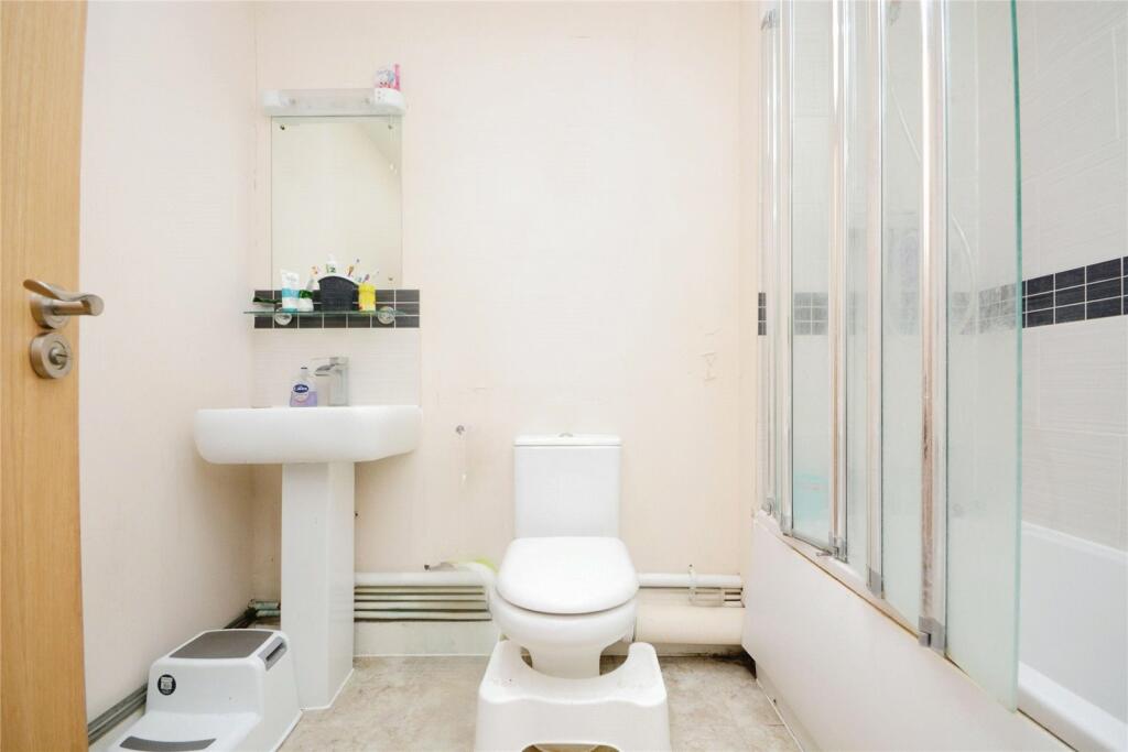 Additional property image - St. Ediths Court, Billericay, Essex, CM12